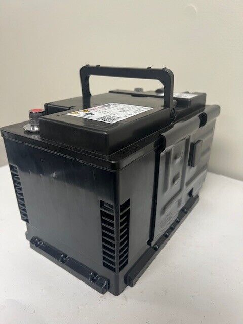 OEM LIB 9Y0915105M Porsche Cayenne LiFEPO4 MAIN BATTERY 13.2V 60Ah 792Wh