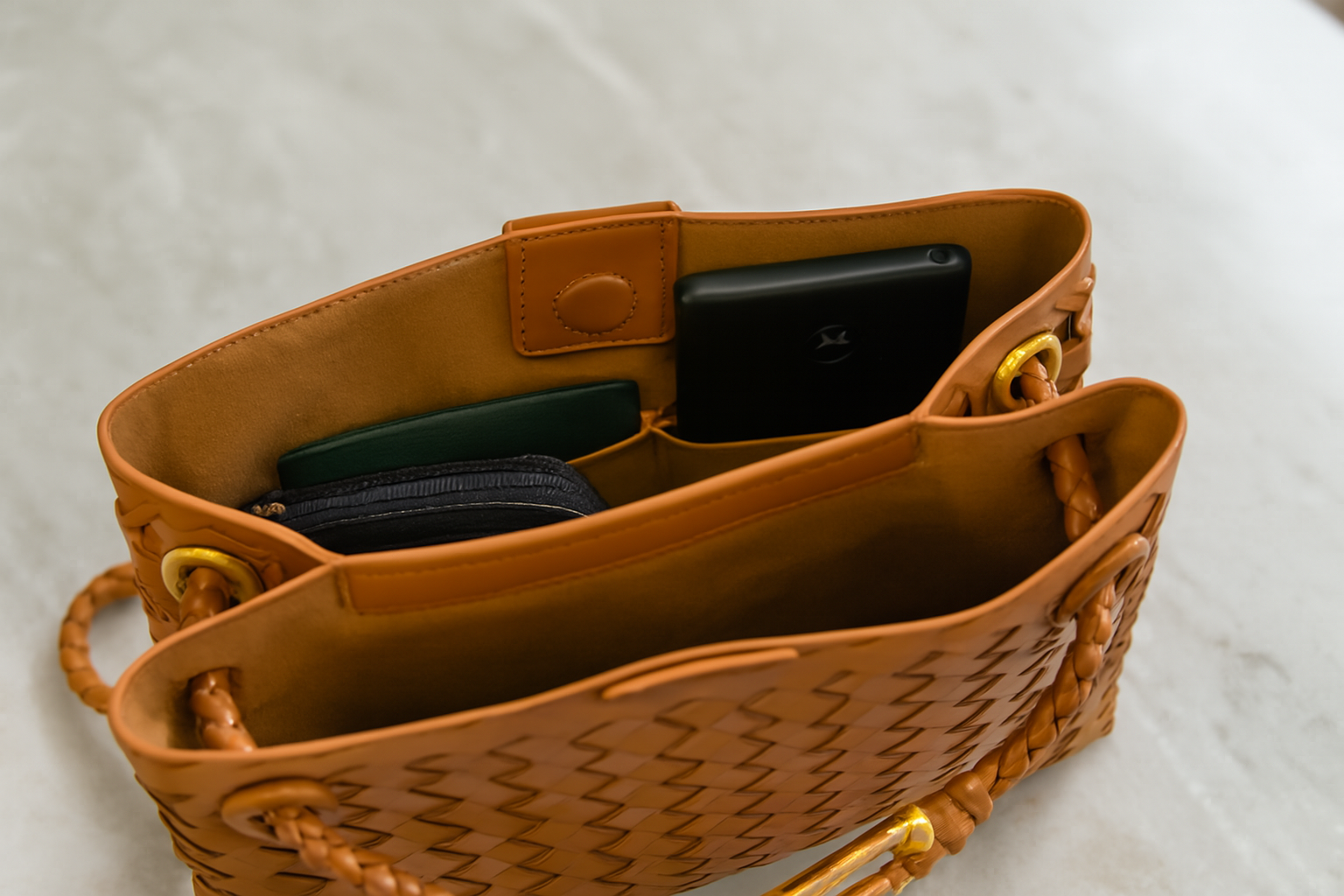 Woven Elegance Full-size Tote Handbag Purse  – “Saddle Knot” Edition -NIB