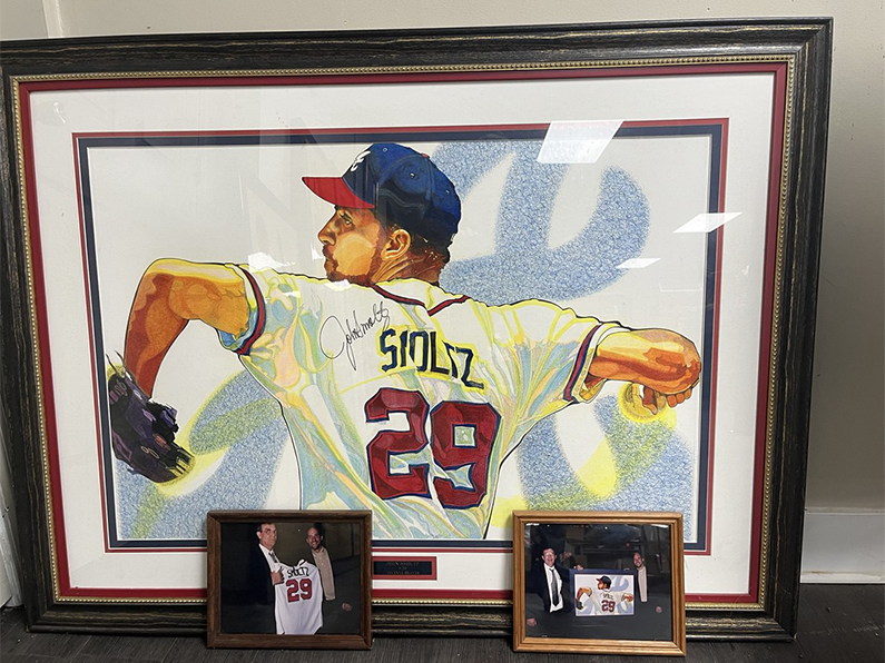 LOT 19 - JOHN SMOLTZ PORTRAIT - Original Signed Painting with Photos